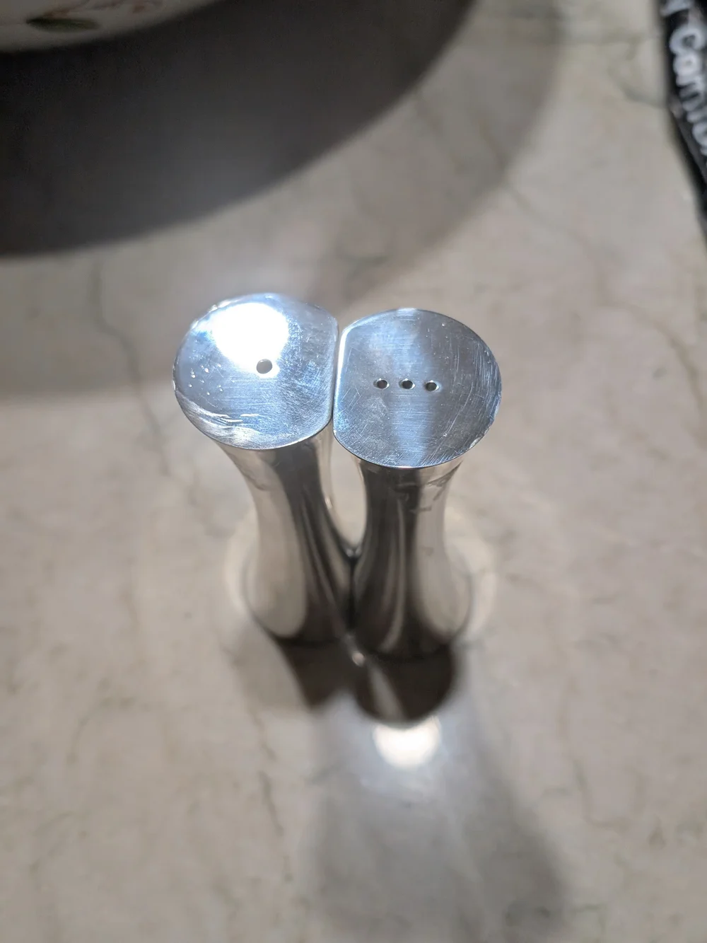 Nambe Kissing Salt And Pepper Shakers